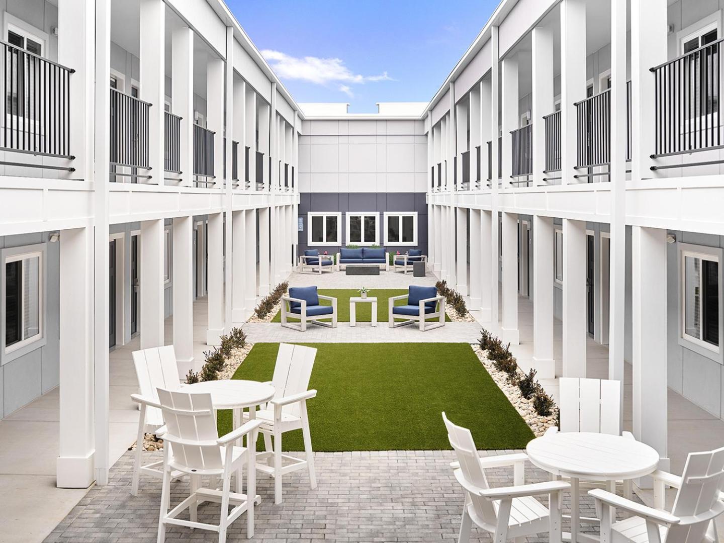Stayapt Suites Greenville-Haywood Mall Exterior photo